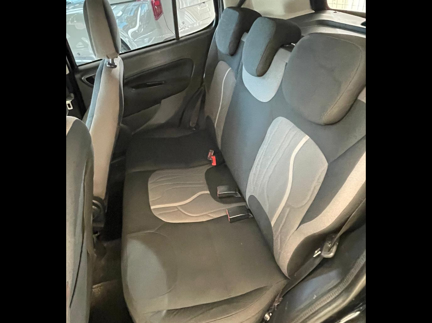 Foto Fiat Uno Way 1.4 2016